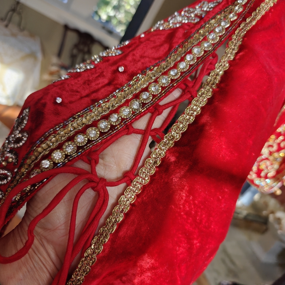 High-end Handmade Costumes - Picture 7 of 16